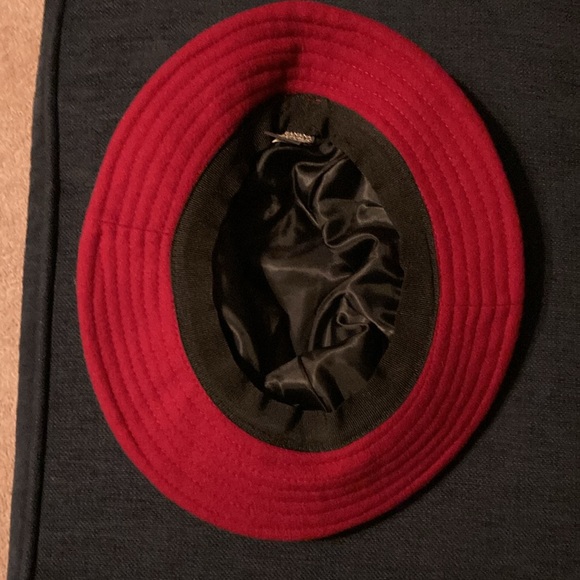 Banana Republic Wool Hat Size Medium / Large - Picture 3 of 4